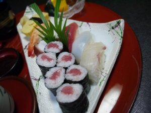 寿司会席たつみ―食事2