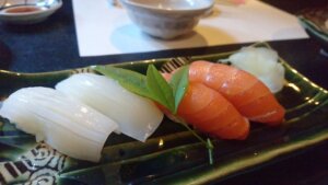 中宿来(なかやどり)₋寿司3