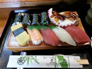 すし処立花₋寿司3