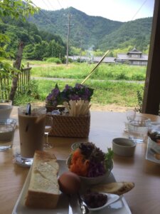 里山カフェ Universal食事2